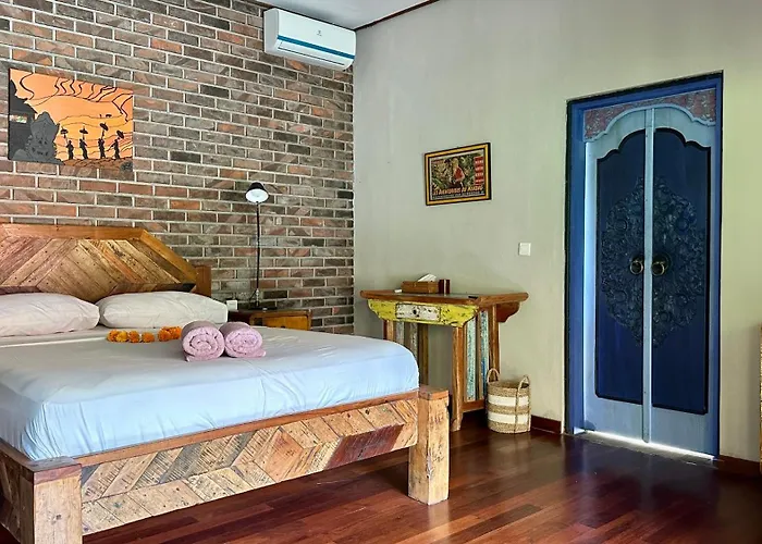 The Jungle House Villa